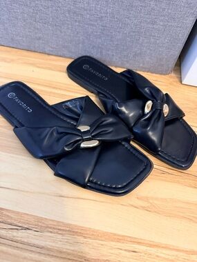 Women's Black Bow Slide Sandals